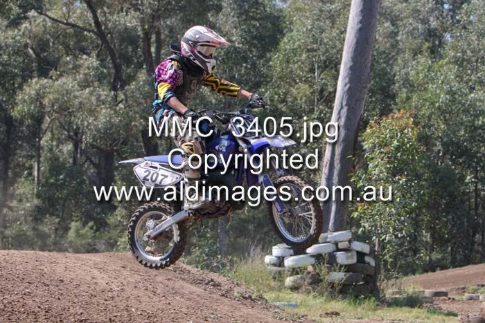 678x444 pixels (90K)